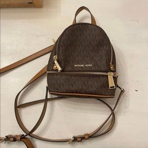 Michael kors backpack mini rhea